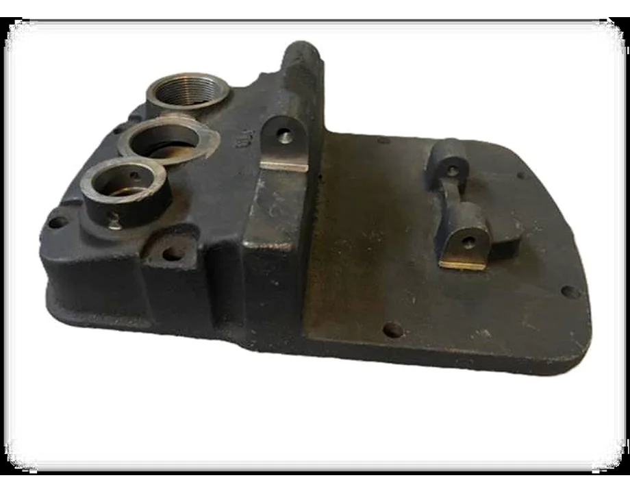 درپوش گیربکس R472